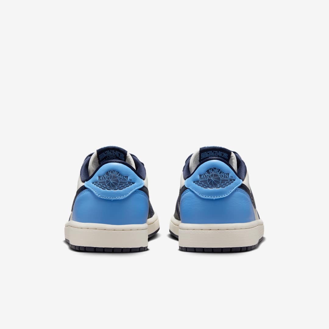 Jordan 1 Low OG Obsidian UNC