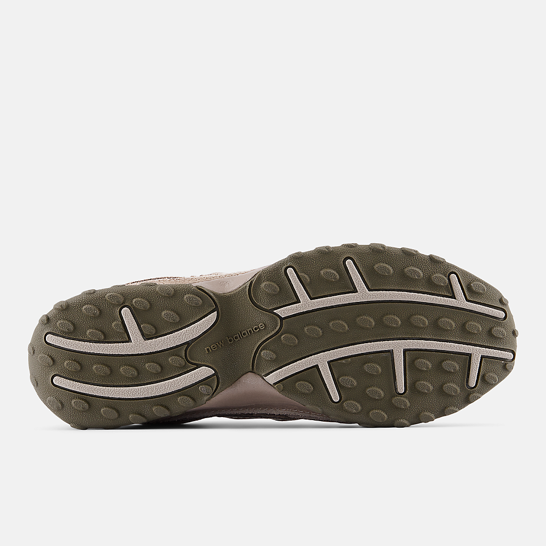 New Balance 204L Mushroom Arid Stone