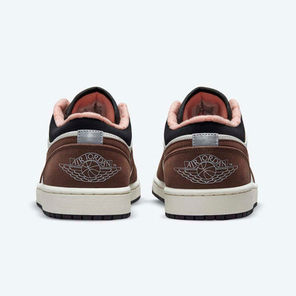Jordan 1 Low SE Mocha