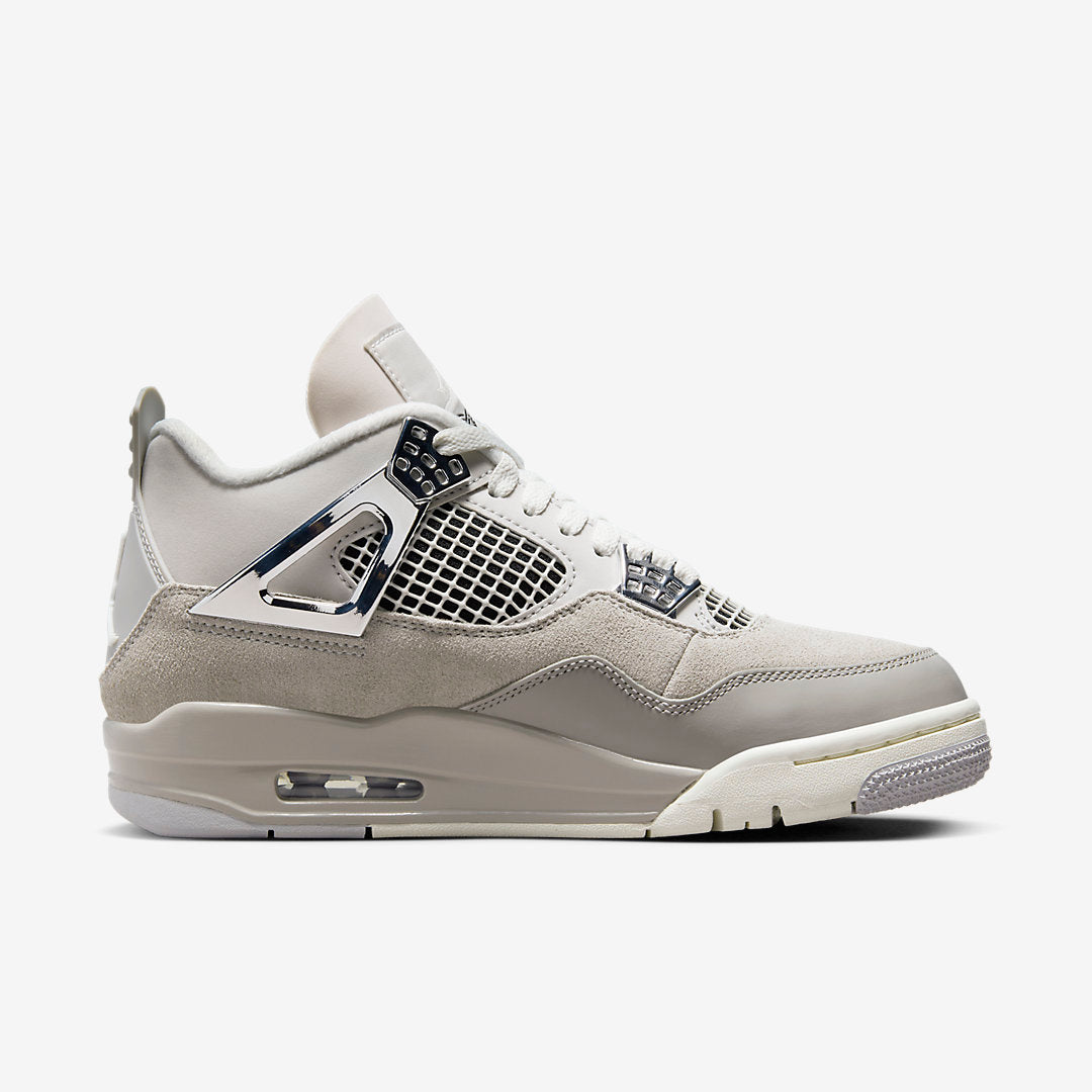 Jordan 4 Retro Frozen Moments