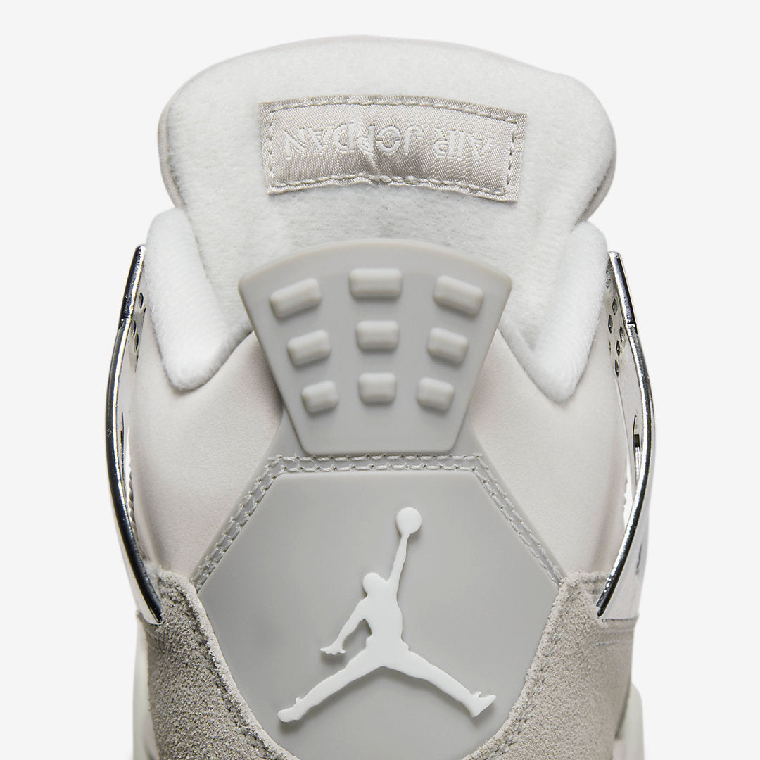 Jordan 4 Retro Frozen Moments