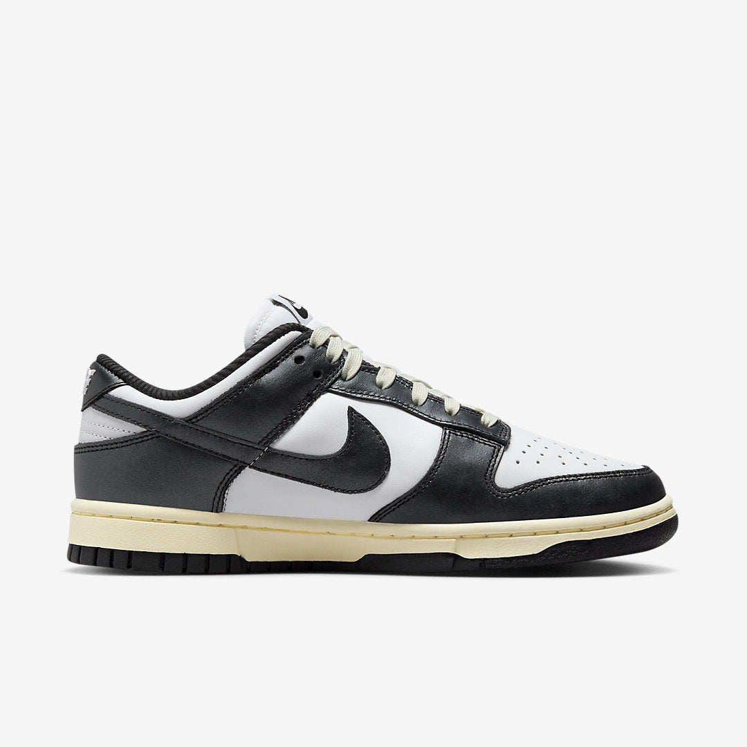Nike Dunk Low Vintage Panda