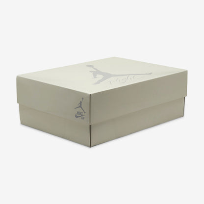 Jordan 4 Retro SB Pine Green