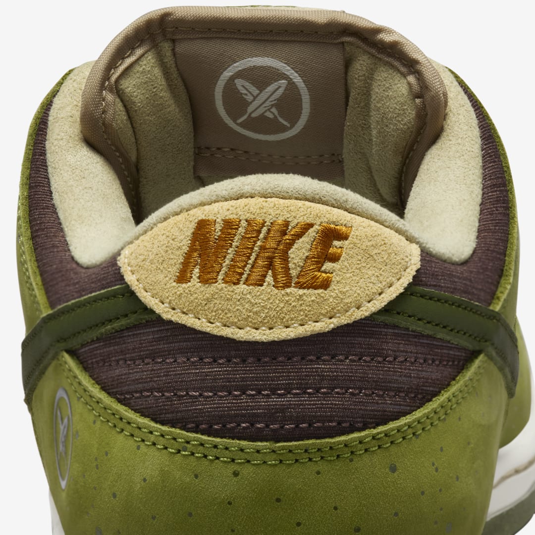 Nike SB Dunk Low Yuto Horigome Asparagus