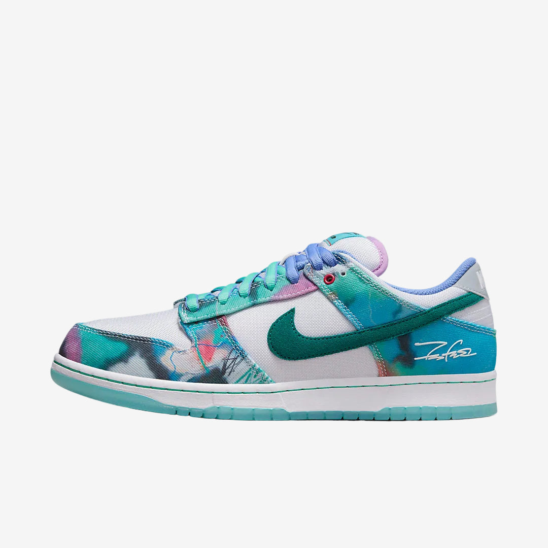 Nike SB Dunk Low Futura Laboratories Bleached Aqua
