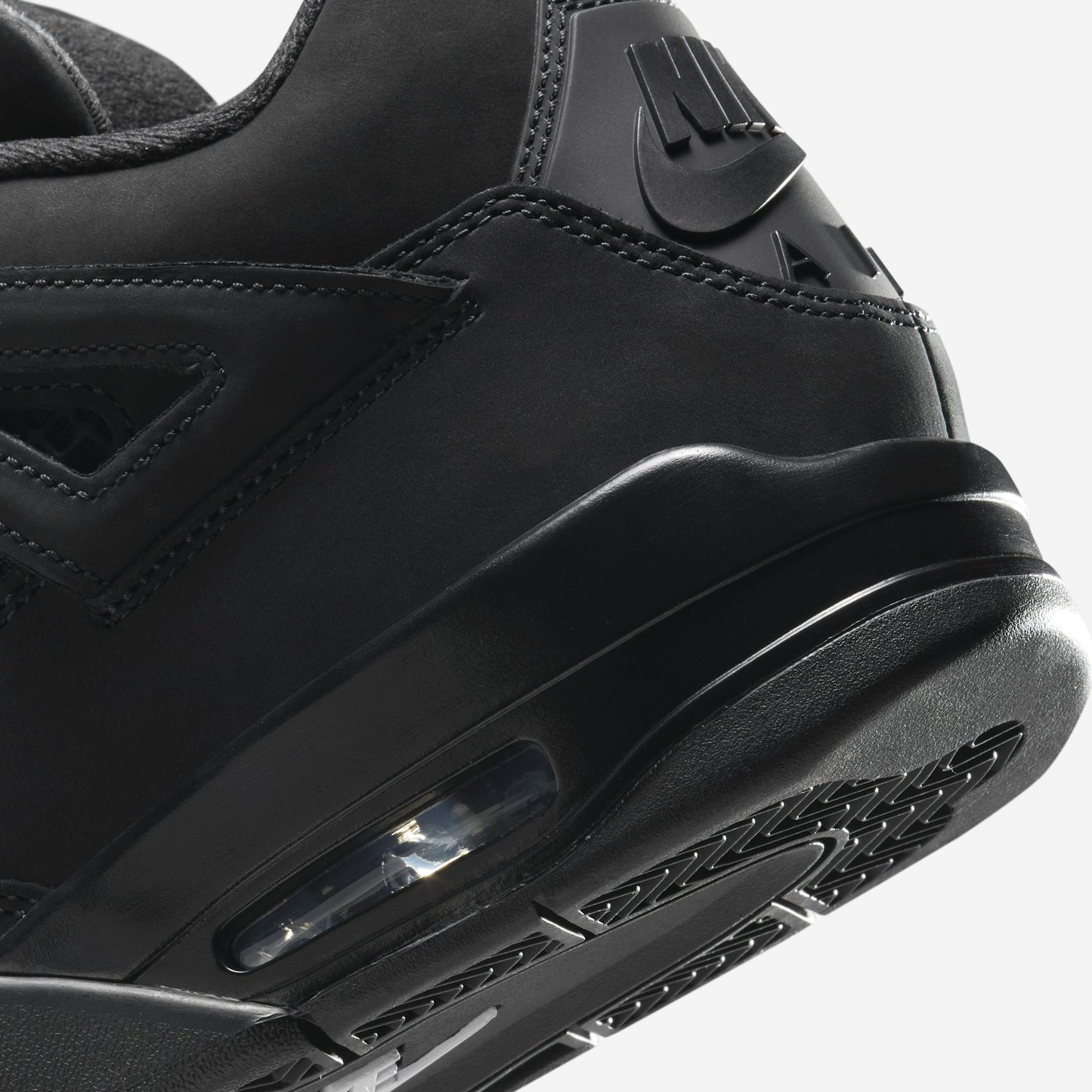 Jordan 4 Retro Black Cat (2025)