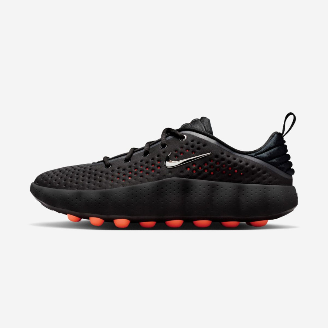 Nike Mind 002 Black Hyper Crimson