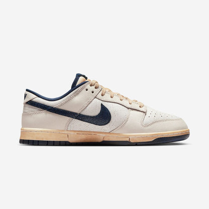 Nike Dunk Low Stranger Things Phantom