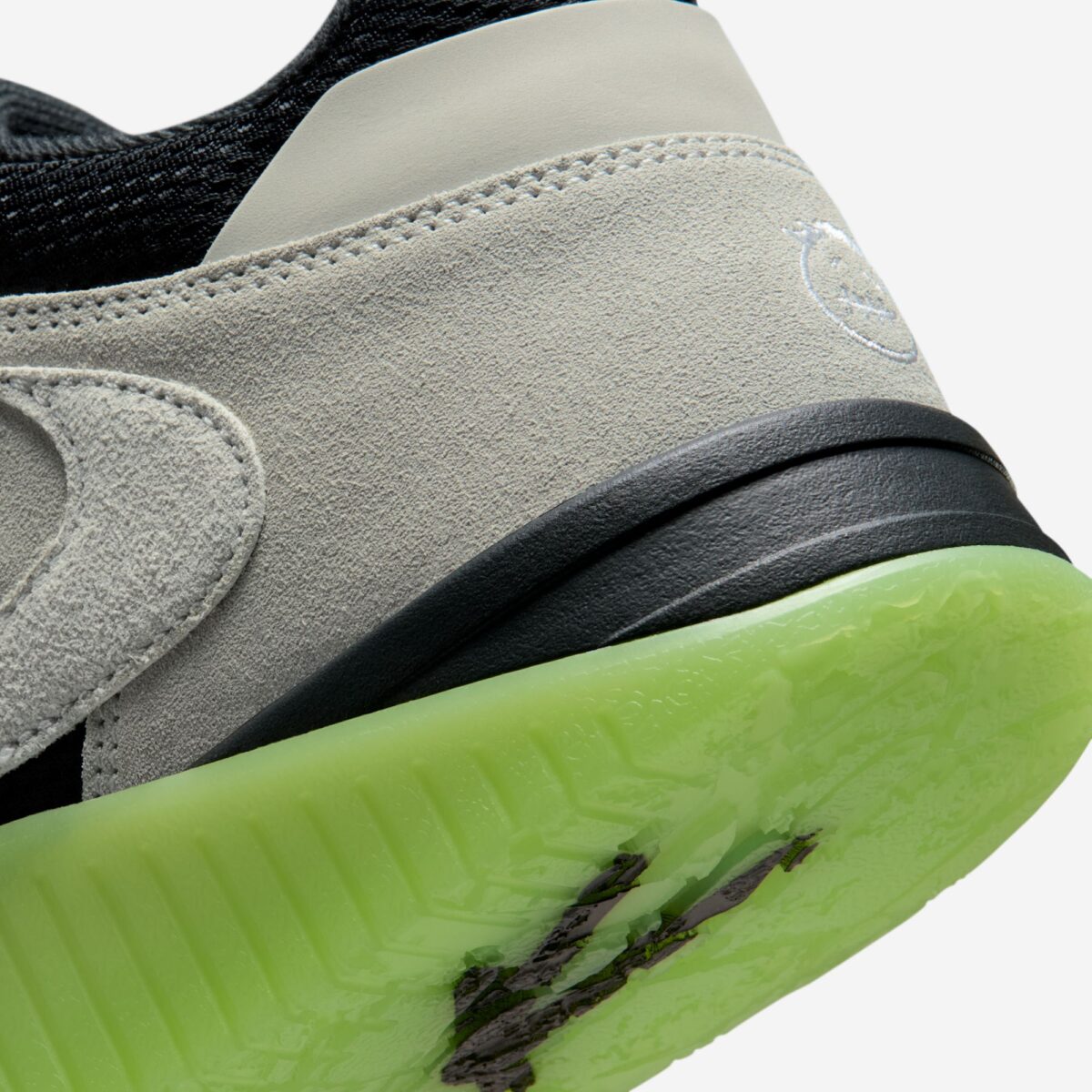 Jordan Jumpman Jack TR Travis Scott x Chase B Black Night Silver