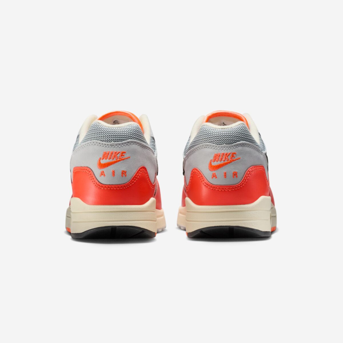 Nike Air Max 1 Patta Waves Hyper Crimson Pure Platinum