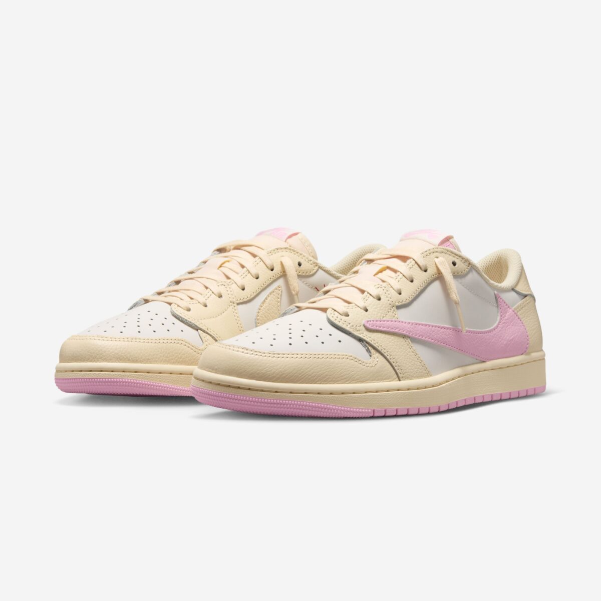 Jordan 1 Retro Low OG SP Travis Scott Shy Pink