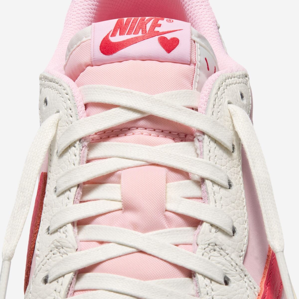 Jordan 1 Retro Low OG SP Travis Scott Sail Tropical Pink