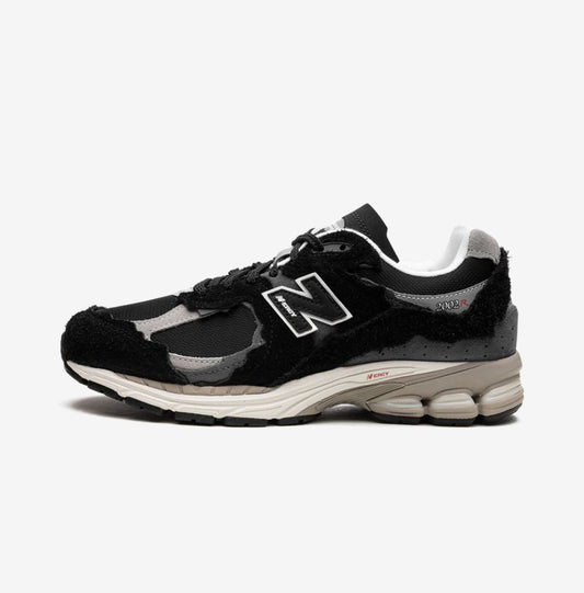 New Balance 2002R Protection Pack Black Grey