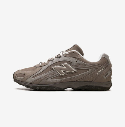 New Balance 204L Mushroom Arid Stone